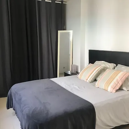 Avec Terrasse Centre De La Bastide *