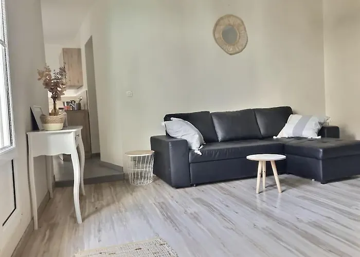 Avec Terrasse Centre De La Bastide * Carcassonne